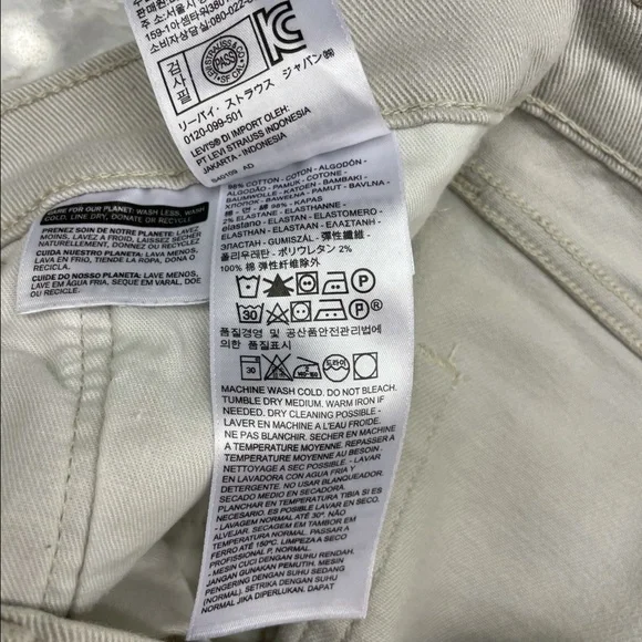 LEVIS, Denim, Grey, Size 36W X 32L - Picture 5 of 9